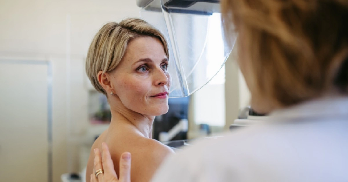 Women receiving Painless Mammograms in Dallas Tx